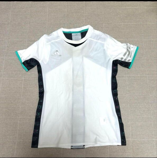 adidas トレーニングウェア ホワイト×ミントグリーン Oサイズ 160