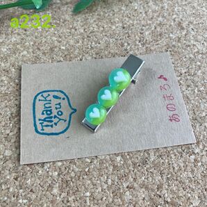 a232. ** ヘアクリップ ブ グリーンハート クリップ 一粒ガラスクリップ ハンドメイド 手作りアクセサリー