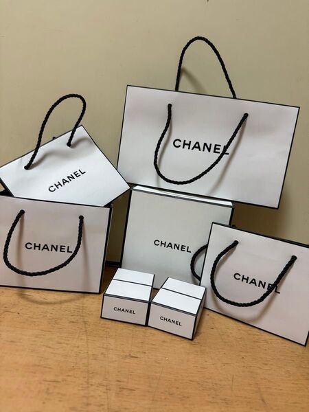 CHANEL 空箱 紙袋