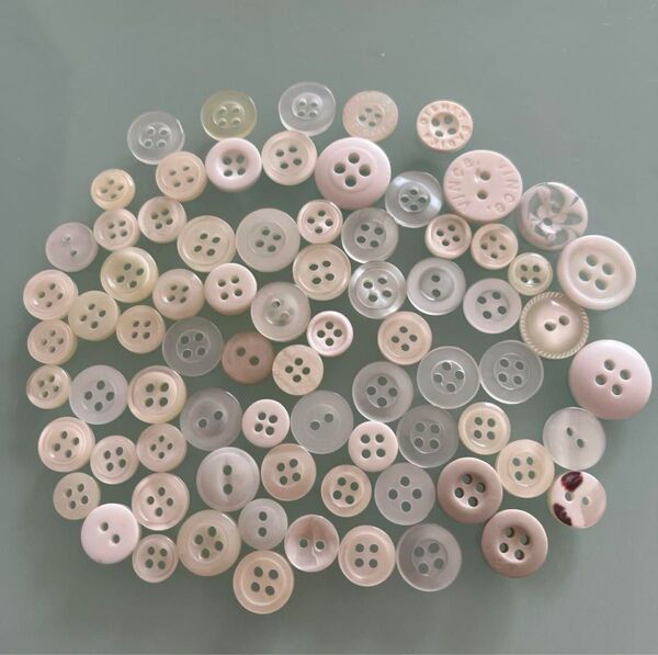 小粒白ボタン まとめ売りボタン ハンドメイド 手芸