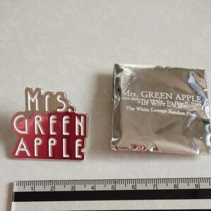 Mrs.GREENAPPLE ホワイトラウンジ ガチャ ピンバッジ