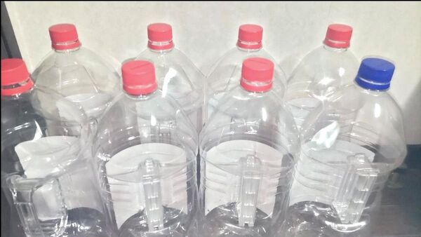 空ペットボトル 空容器 焼酎ペットボトル 4L×8本