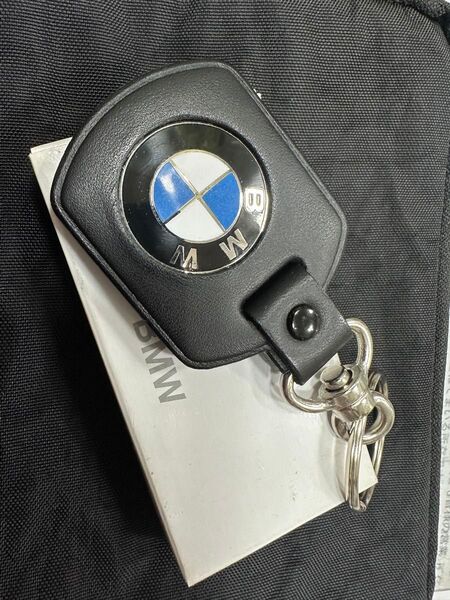 純正 BMWキーホルダー BMW 七宝焼