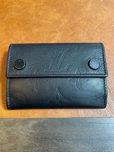 LOUIS VUITTON コンパクトウォレット モノグラムシャドウ