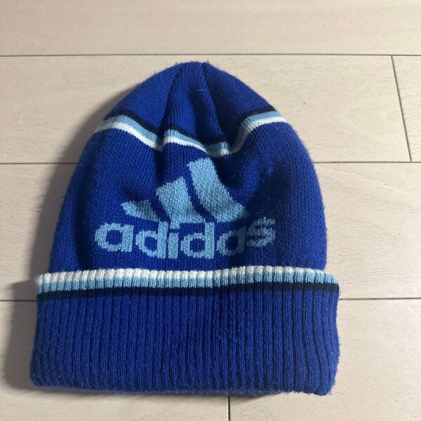 adidas ビーニー ニット帽