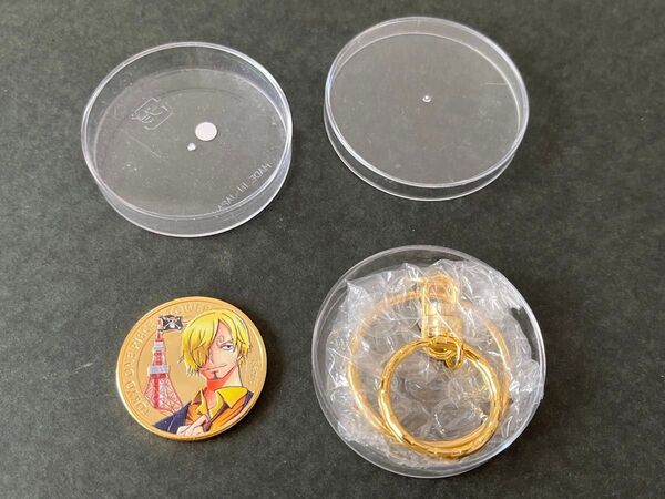 「ワンピース」サンジ& メダル専用キーホルダー 東京タワー 絶版品