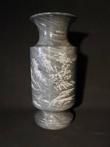 送料込み　天然石　花瓶 収蔵品　蔵出し　彫刻（TS　Z)　1650　M