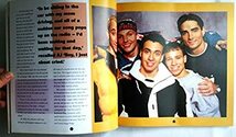 「Backstreet Boys-Confidential-」バックストリートボーイズの秘密/プライベート/経歴/写真集/英語/ペーパーバック/1998年発行_画像4