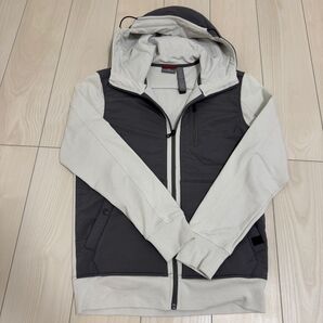 【最終値下げです】ビクトリノックス ブルゾン ジップアップ