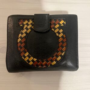 Salvatore Ferragamo 二つ折り財布
