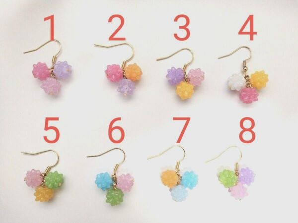 ハンドメイド ピアス こんぺいとう【2つ】