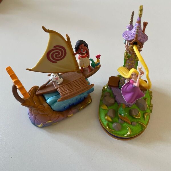 ディズニー 40周年 ハーモニーインカラー ミニチュアフィギュアコレクション フロート モアナ ラプンツェル