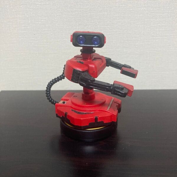 ロボット amiibo 赤