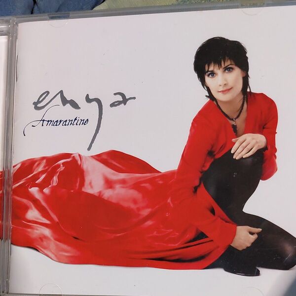 中古CD エンヤ/アマランタイン 国内盤 帯付きです 値引き交渉はご遠慮します すみません