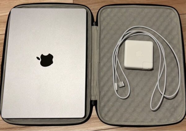 Macbook pro 14インチ 1TB M1proチップ