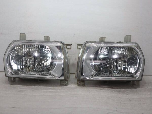 キレイ 【コーティング済】 迅速発送 車検〇 STANLEY R7560 管理BR15-11 トッポBJ H42A ヘッドライト 左右