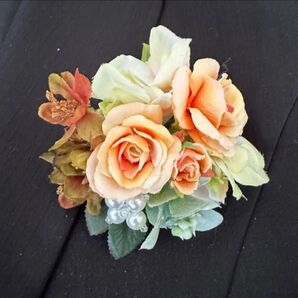 アーティフィシャルフラワー コサージュオレンジ系