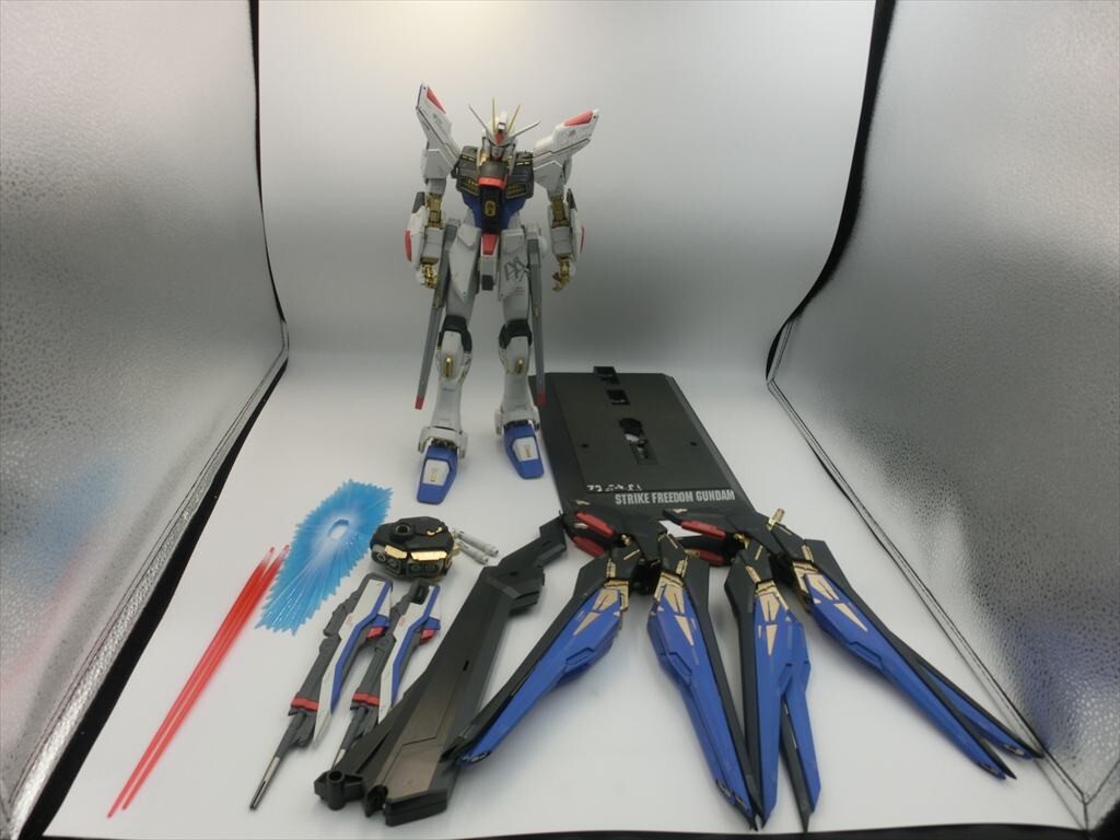 Yahoo!オークション -「pgストライクフリーダムガンダム」(完成 Yahoo!オークション -「pgストライクフリーダムガンダム」(完成