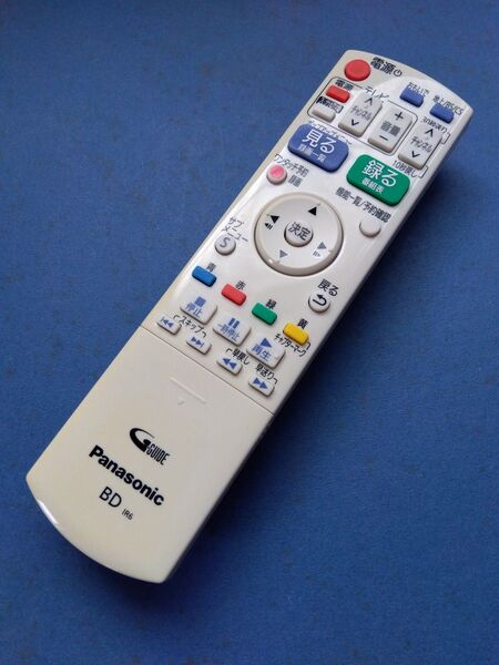Panasonic BDリモコン N2QAYB000902 中古