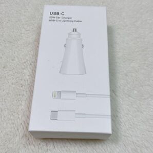 iPhone カーチャージャー 20w USB-C to lightning 白