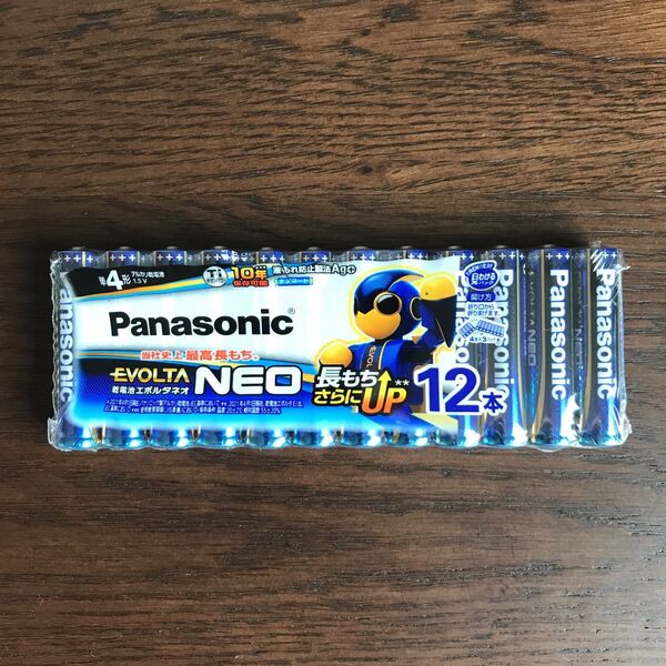 【新品/未使用】単4形 12本 パナソニック Panasonic エボルタネオ アルカリ乾電池 (使用推奨期限 2034年)