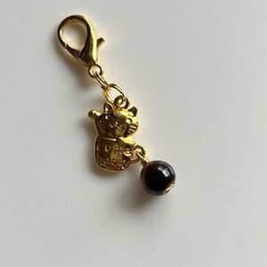 傷ありSALE! 招き猫と天然石のキーホルダー