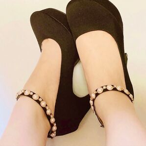 【used品】 MiminyPiminy ミミニー ピミニー ビジュー付き アンクルストラップパンプス Sサイズ ブラック サテン