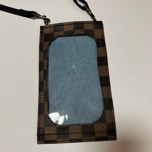 携帯ケース ,ショルダー付き(ノーブランド)