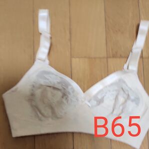 シャルレ ブラジャー