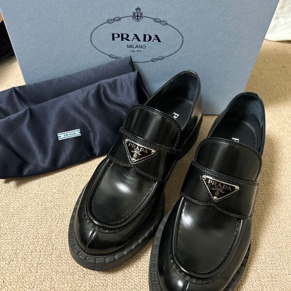PRADA プラダ チョコレートブラッシュドレザーローファー38.5