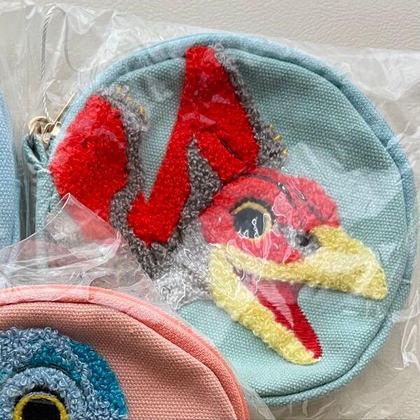 【新品・未開封】プテラノドン 1点 ポケユニ ポケットユニバーサル USJ ジュラシックパーク ミニポーチ 刺繍 恐竜