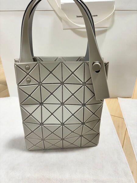 BAO BAO ISSEY MIYAKE PRISM PLUS ベージュ