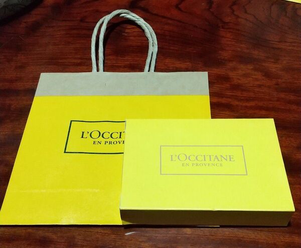 L'OCCITANE ロクシタン ミニハンドクリーム ギフトボックス ショッパー袋付き