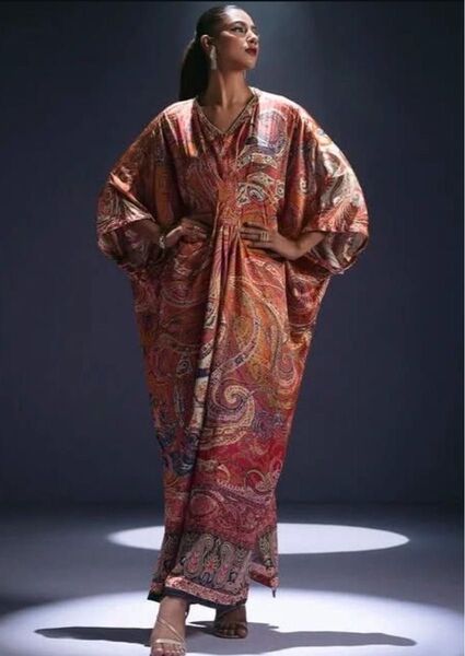 Kaftan dress sapphire.pk 柔らかいサテン チュニック カフタンドレス kaftan dress