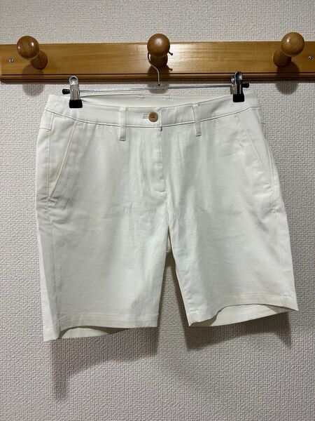 マンシング ゴルフウェア レディース夏用 白色半ズボン
