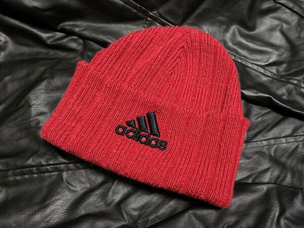 adidas kids 54〜57cm ニット帽