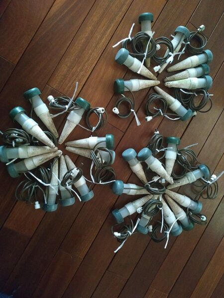 水やり当番 給水キャップ 自動水やり器 植物 自動給水器