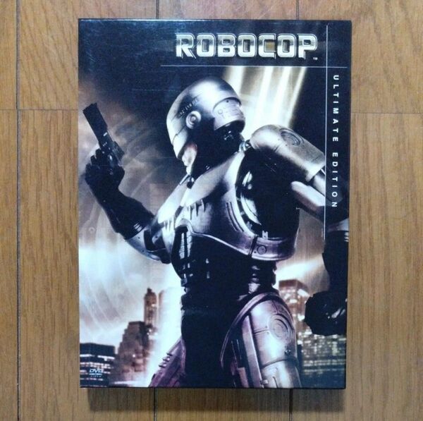 ロボコップ 新生アルティメットエディション/ポールバーホーベン (監督) ピーターウェラーナンシーアレン