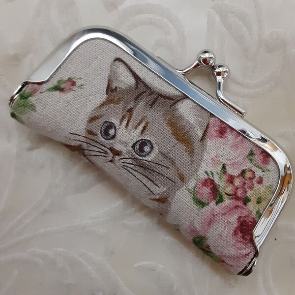 がま口 印鑑ケース 小物入れ猫ちゃん花柄きなりハンドメイド
