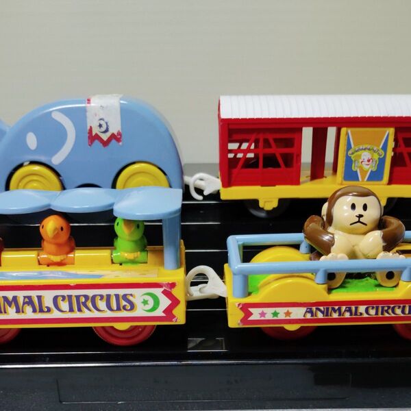 【レア・レトロ】【プラレール・トーマス】アクション・動物園貨車〜サービス品付き〜