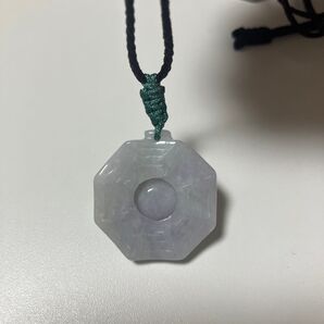 翡翠 八卦牌 ネックレス