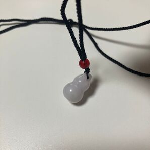 翡翠 ひょうたん ネックレス ラベンダーカラー ペンダント