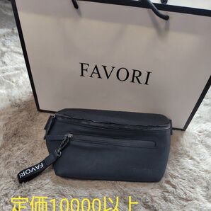 FAVORI ボディバッグ ブラック