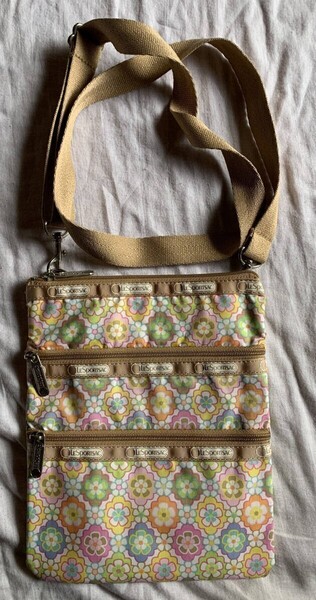 LeSportsac レスポートサック ショルダーバッグ 長期保管品 未使用品 桃色 花