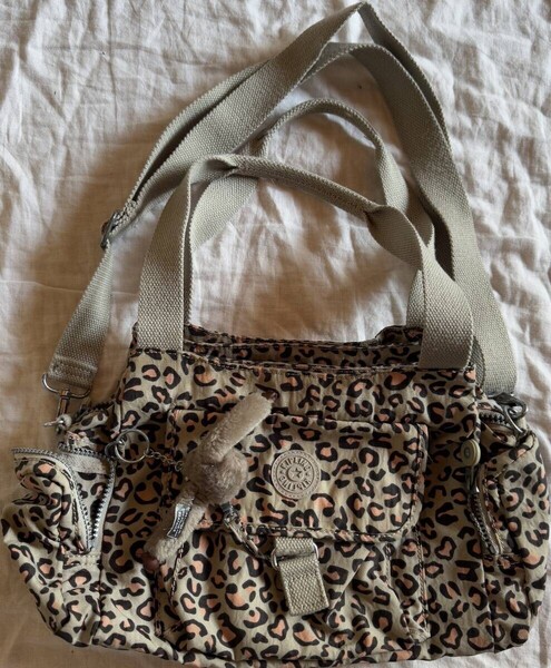 kipling キプリング ショルダーバッグ ハンド 2way 柄物 豹柄