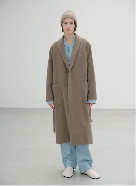 完売 AURALEE×TEKLA ROBECOAT オーラリー ローブコート ブランドハンガー付