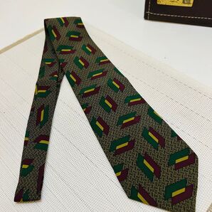 【美品】GIORGIO ARMANI ジョージオアルマーニ ネクタイ 総柄 シルク 薄手