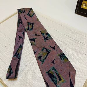 【美品】BALENCIAGA バレンシアガ シルク ネクタイ 総柄 日本製 グレーパープル系 和柄