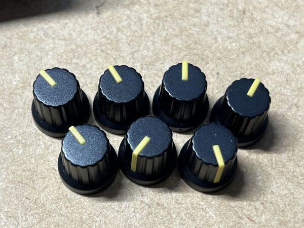 【リペアパーツ】 Tech21 BASS DRIVER DI等 黄色 互換ノブ7個セット #KNOB-TECH21Y-SET7