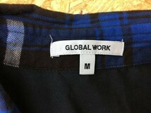 GLOBAL WORK グローバルワーク Mサイズ レディース シャツ ロングテール チェック柄 胸ポケット付き 長袖 ブルー×ホワイト×ブラウン_画像2